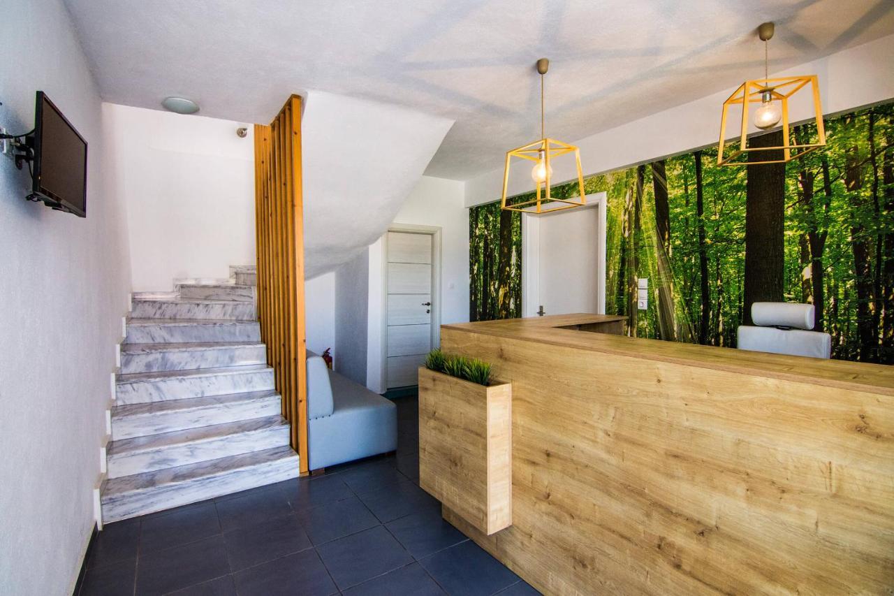 Philoxenia Suites Nea Vrasna Exterior photo