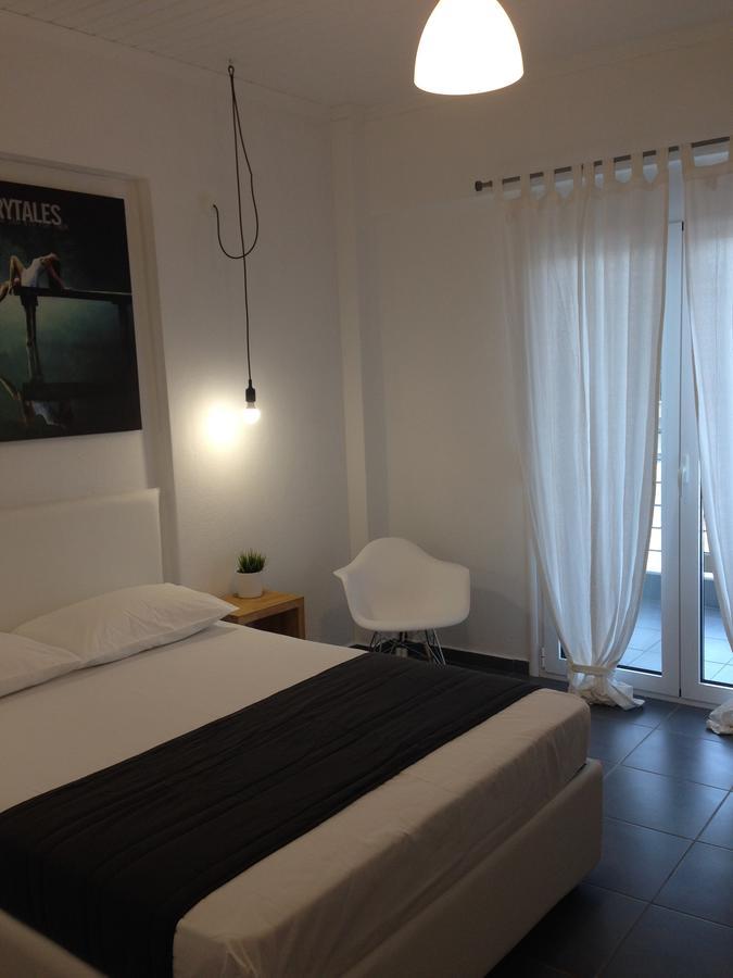 Philoxenia Suites Nea Vrasna Exterior photo