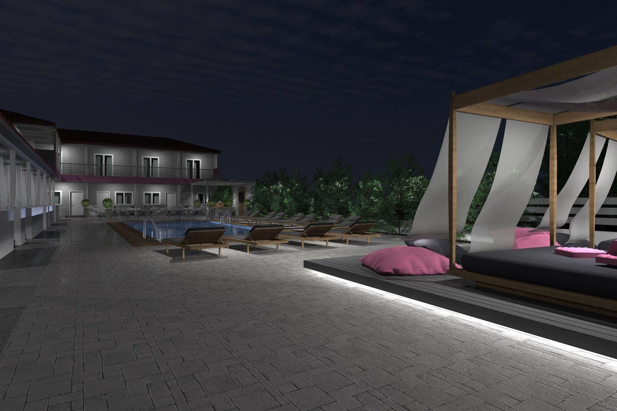 Philoxenia Suites Nea Vrasna Exterior photo